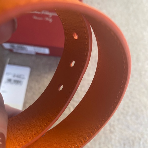 Ferragamo mini gancini bracelet NWT - Picture 5 of 5